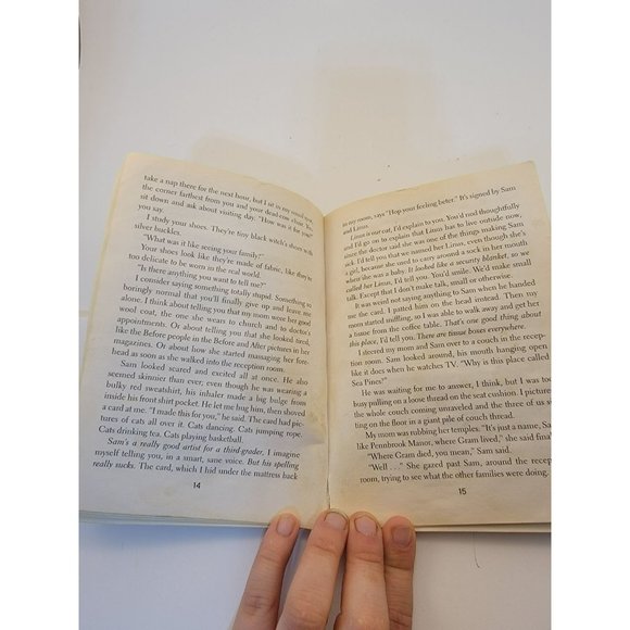 Book: Cut - Picture 3 of 3